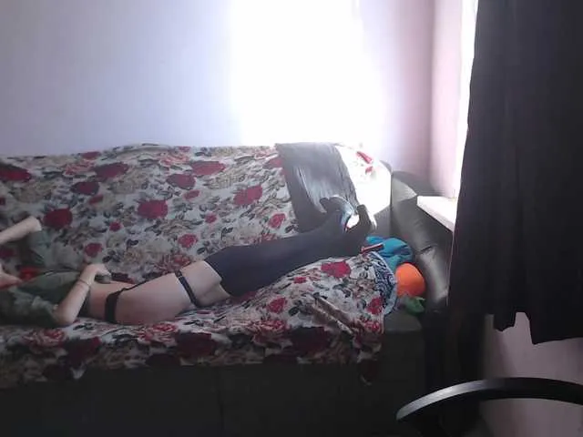 Live sex webcam photo for Ereskigal333 #269678413