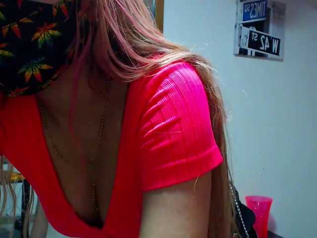 Live sex webcam photo for karlagrey #269668720