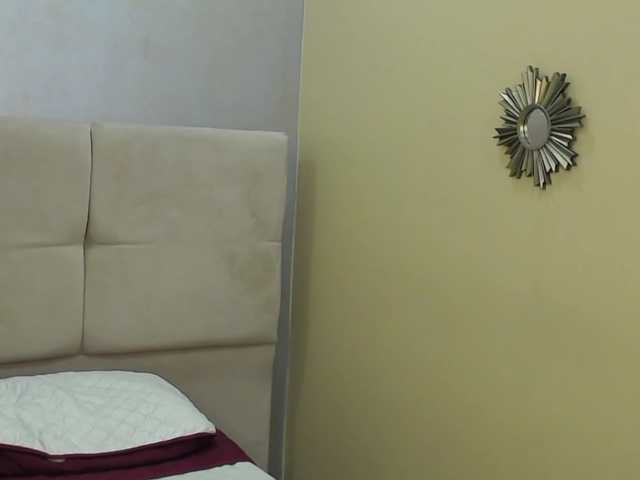 Live sex webcam photo for Jipsya #269673410