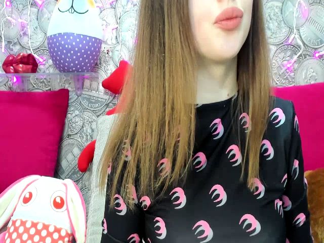Live sex webcam photo for Lovvely_Alexa #269667233