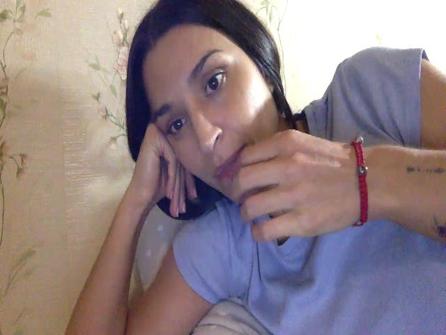 Live sex webcam photo for JolyBoss #269676481