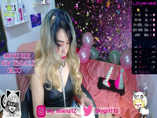 Live sex webcam photo for Sky_girl1 #269675073