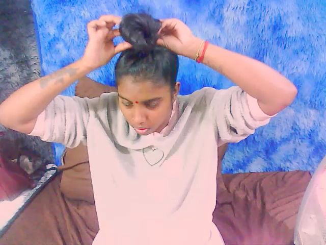 Live sex webcam photo for Indianpride #269667551