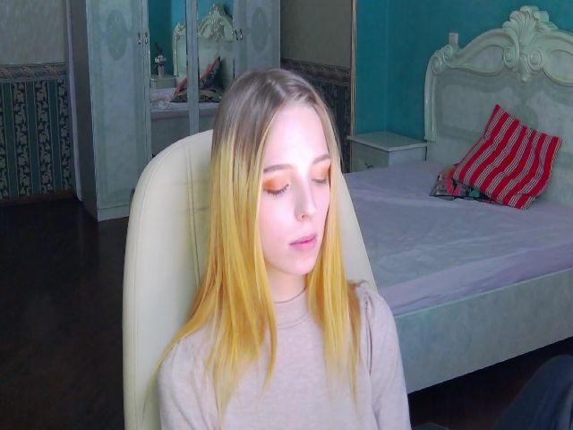 Live sex webcam photo for AmyLime #269670931
