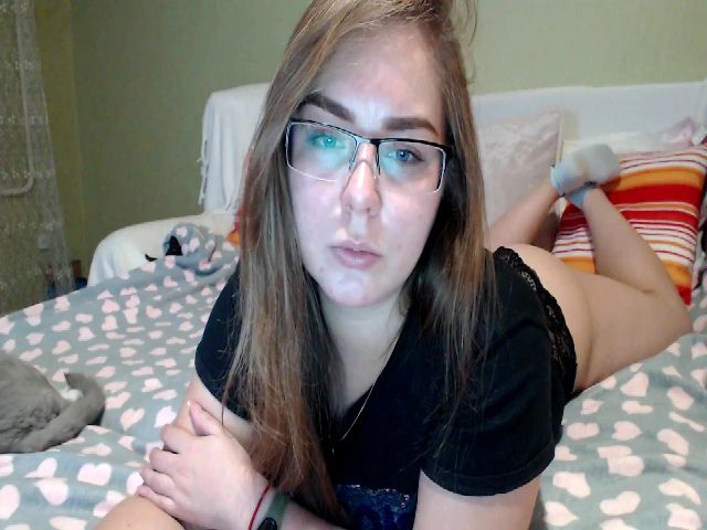 Live sex webcam photo for Scarlet_Johan #269676829