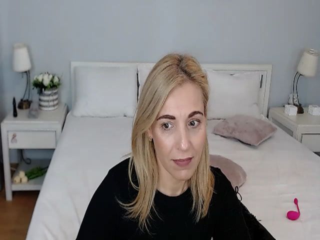 Live sex webcam photo for Layla2022 #269670514