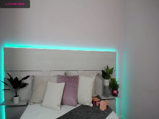 Live sex webcam photo for Isagamboa #269682351