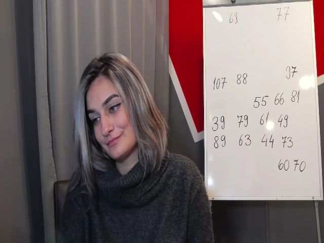 Live sex webcam photo for SecretAmber #269677215