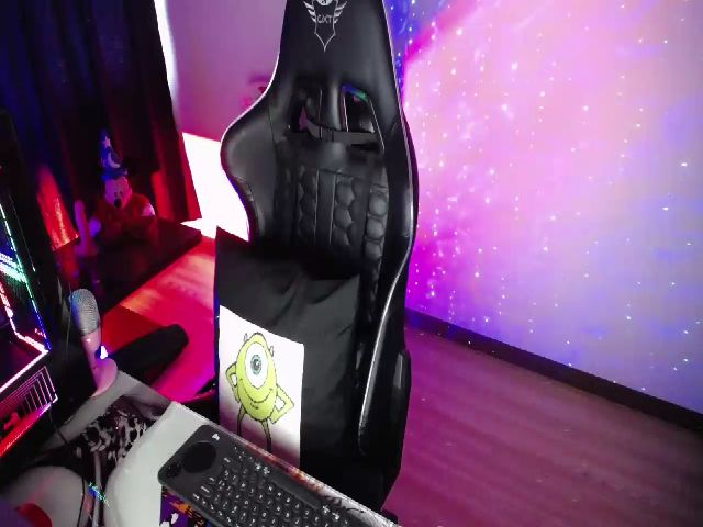 Live sex webcam photo for BiancaMiller #269672084