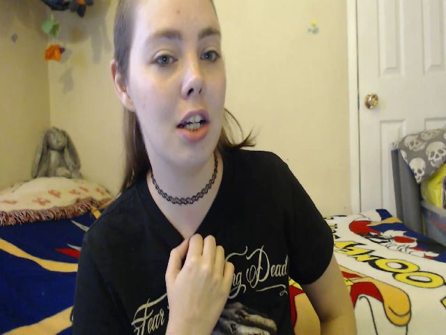 Live sex webcam photo for LilEmmy1999 #269680202