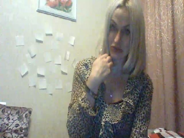 Live sex webcam photo for LadyAna189 #269680627