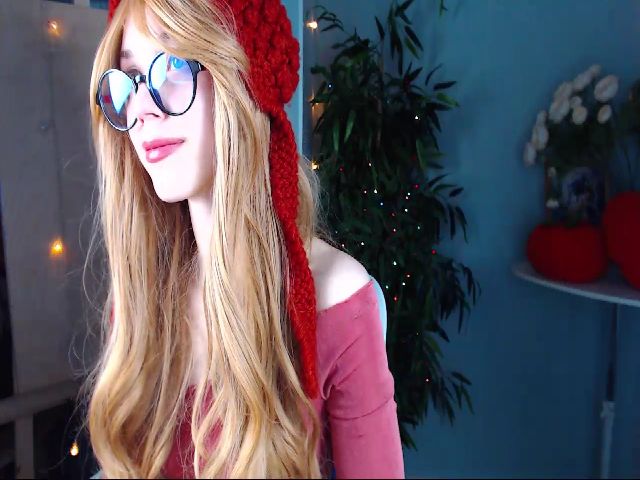 Live sex webcam photo for Shine_Eva #269667749