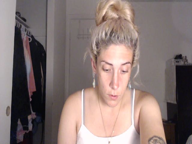 Live sex webcam photo for NightxLight #269665706