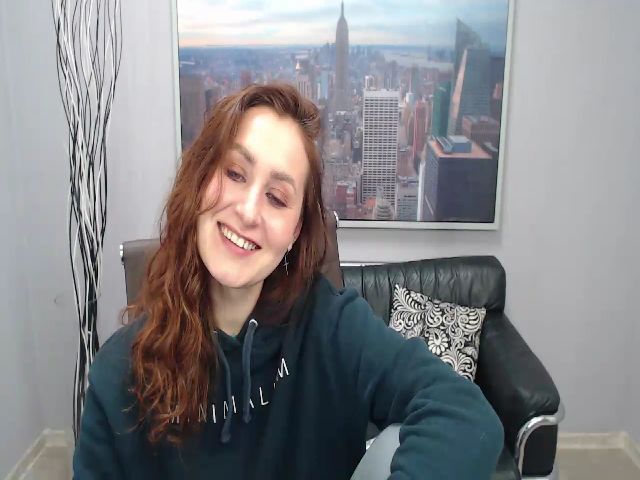 Live sex webcam photo for BrandiSin #269680059