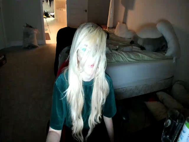 Live sex webcam photo for Domme_Jeans #269667067