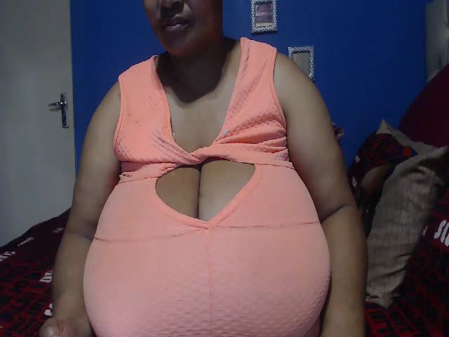 Live sex webcam photo for EbonyxBBW #269681260