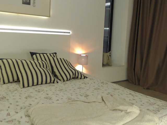 Live sex webcam photo for littlekisaa #269663301