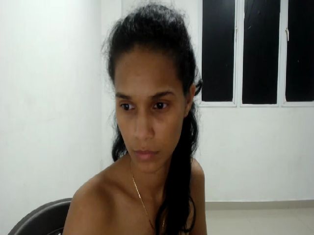 Live sex webcam photo for skinny_girl01 #269682676