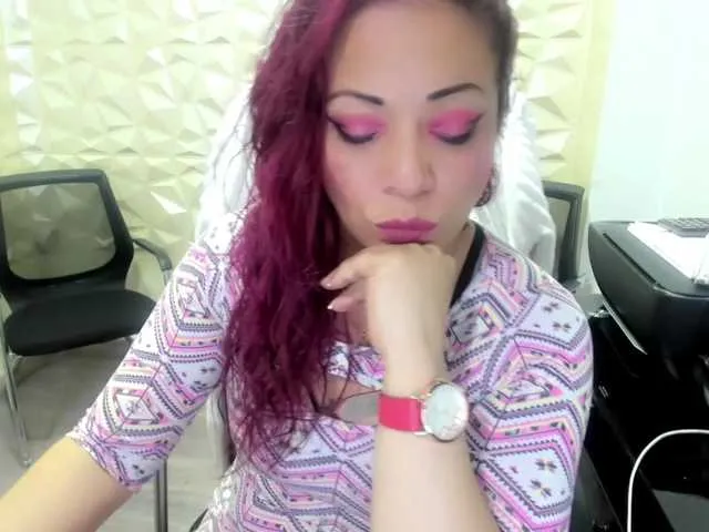 Live sex webcam photo for milaowenn #269668875