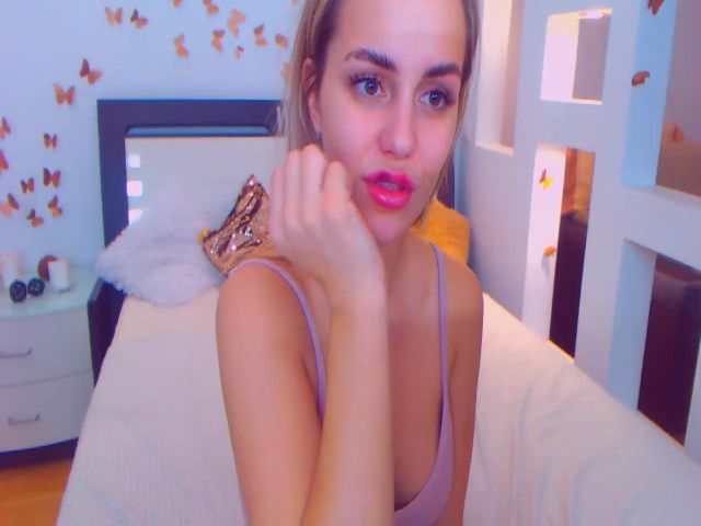 Live sex webcam photo for NikaGlam #269665644