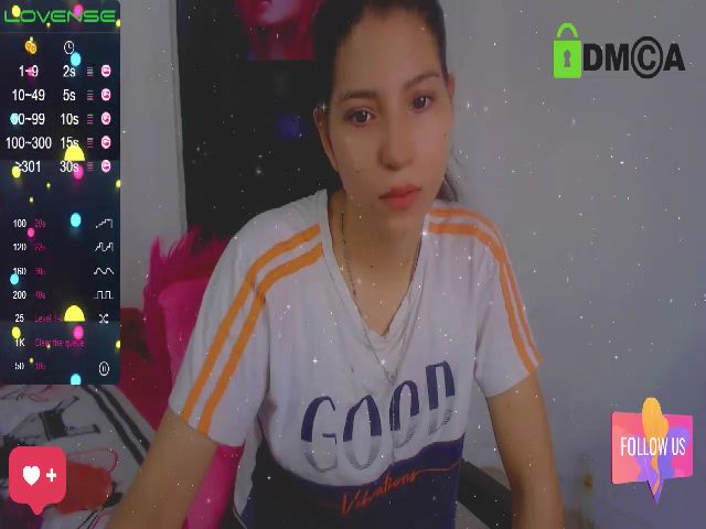 Live sex webcam photo for Emma_18x #269680265