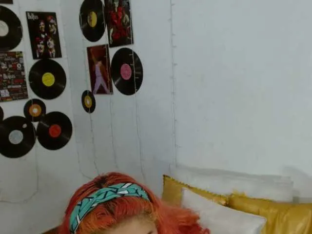 Live sex webcam photo for eir-avyanna #269664767