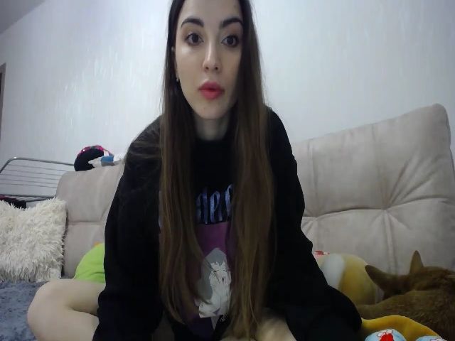 Live sex webcam photo for RunawayMilly #269682892