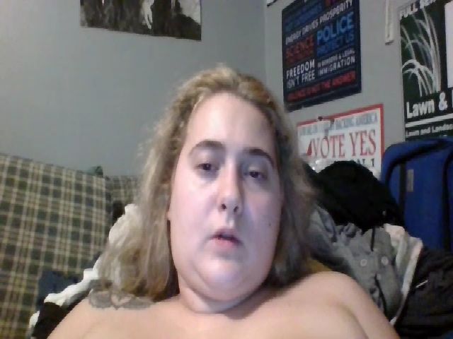 Live sex webcam photo for loveliveshere #269669234