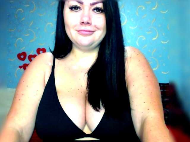 Live sex webcam photo for Eugenia-Kayf #269678726