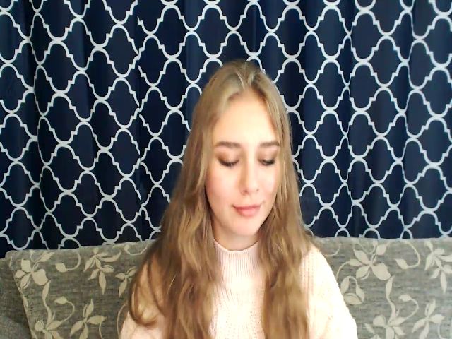 Live sex webcam photo for Aeritta #269680836