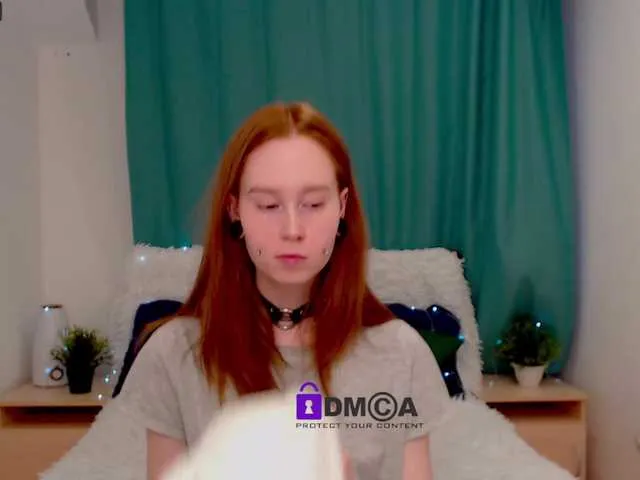 Live sex webcam photo for VikiAster #269678593