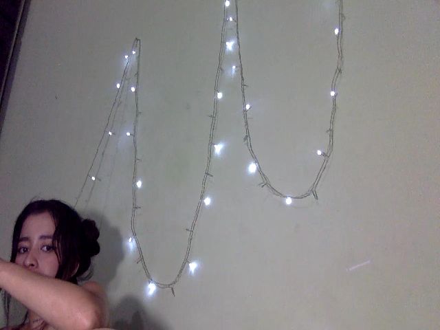 Live sex webcam photo for tinquerbell69 #269682845