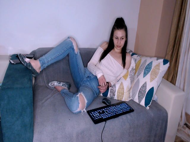 Live sex webcam photo for Alexaiza #269675971