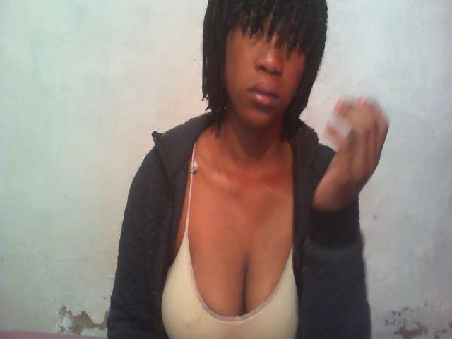Live sex webcam photo for Blqdiamond #269665294