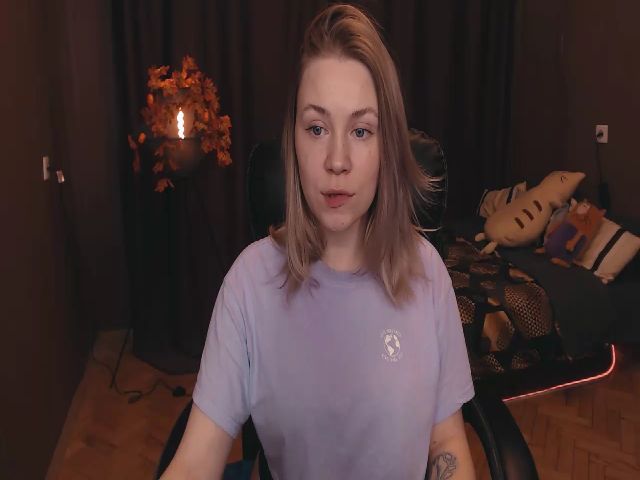 Live sex webcam photo for Wild_F0x #269672684