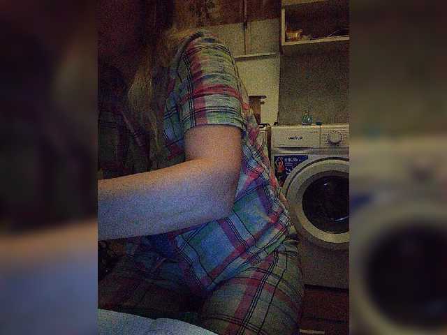 Live sex webcam photo for kolitoo #269693916