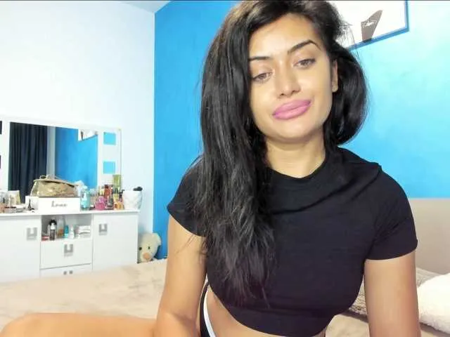 Live sex webcam photo for SweetPrya #269693336