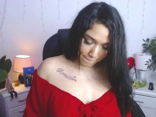 Live sex webcam photo for Catalina-Rose #269689029