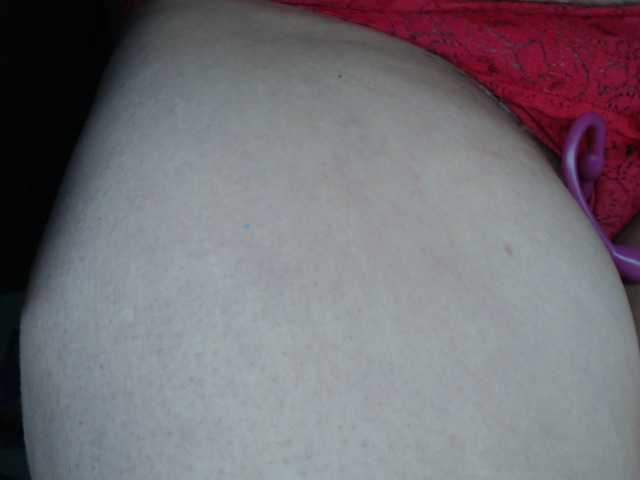 Live sex webcam photo for sexy-hot #269684414