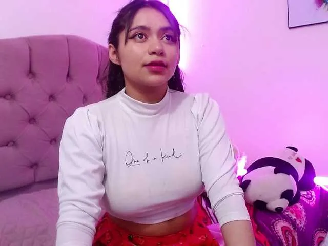 Live sex webcam photo for scarlet-gold #269684406