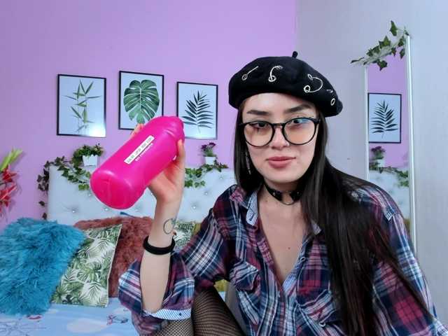 Live sex webcam photo for luciananova #269689572