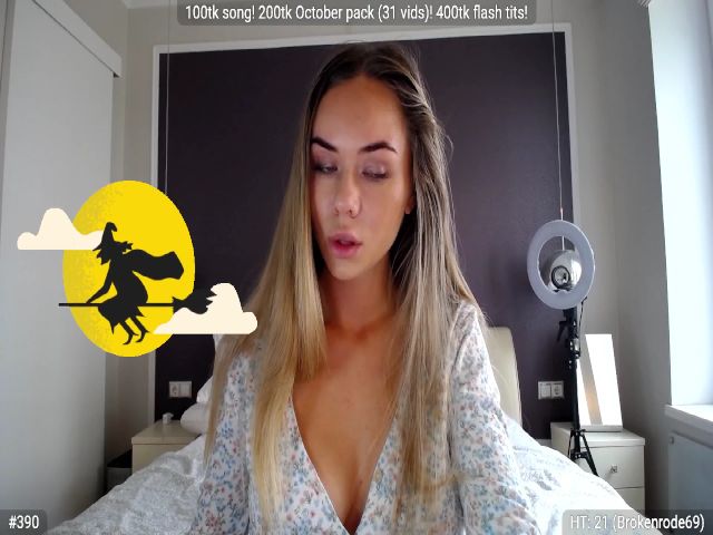 Live sex webcam photo for Linda_0nline #269690466