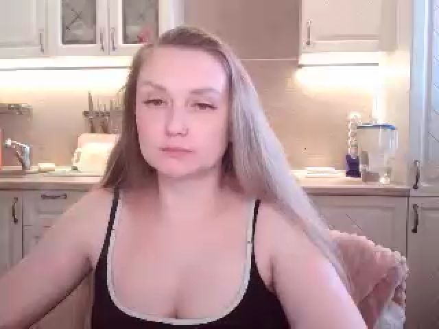 Live sex webcam photo for JaneGrey111 #269694812