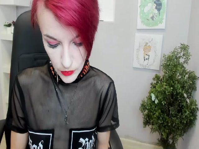 Live sex webcam photo for RubyBlaze #269695372