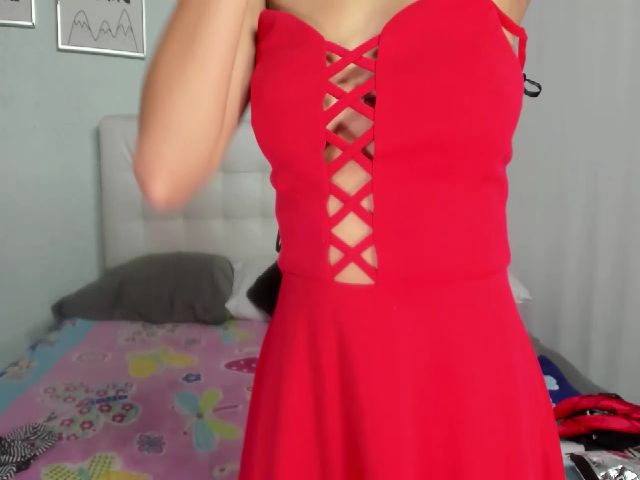 Live sex webcam photo for Slinky_angel #269703497