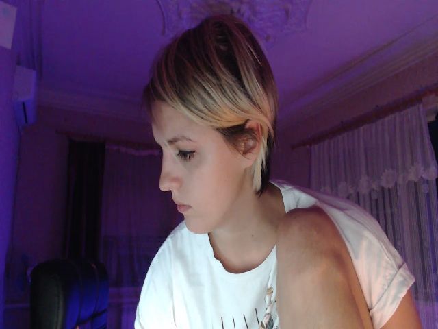 Live sex webcam photo for Babymur #269685875