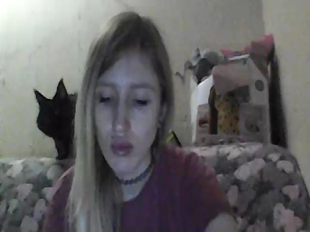 Live sex webcam photo for GuiltyKitty #269696355