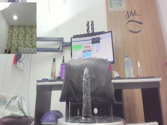 Live sex webcam photo for HilaryMoon #269687778