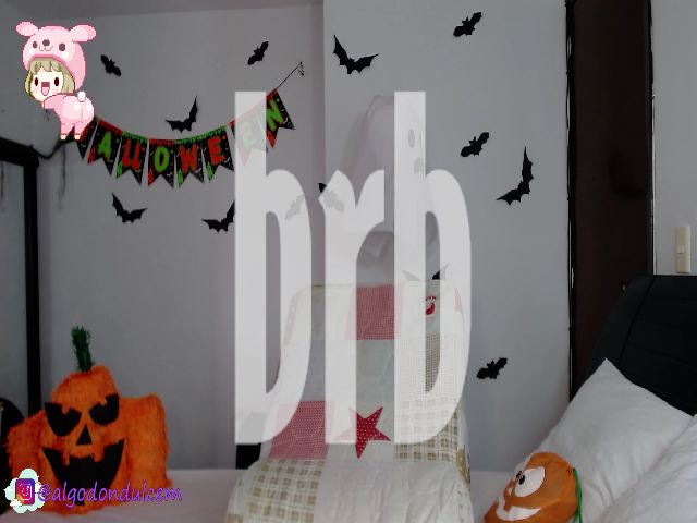 Live sex webcam photo for Em_aa #269694915