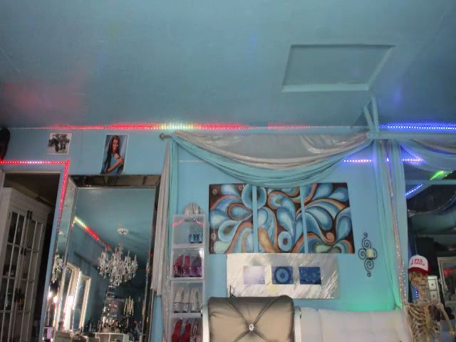 Live sex webcam photo for ADRIANA_FOX #269686412